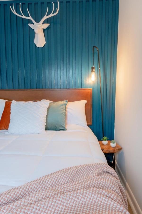 Retro Retreat Renovated 2Br, Desk, No Chore List! Kingston Exterior foto